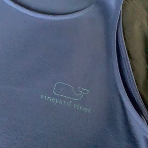 Vineyard vines tank top